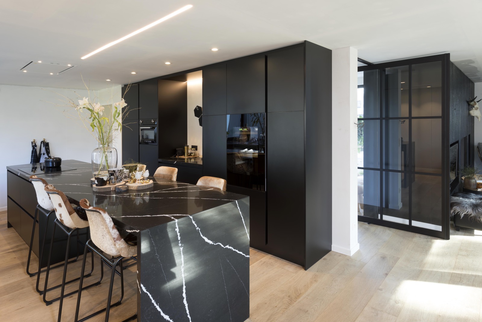 Forma Plus main image